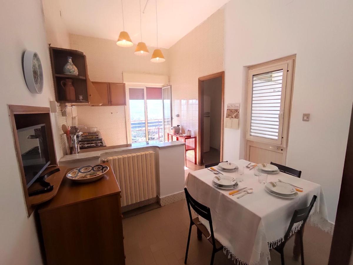 Вилла La Casa Del Nonno Монреале Экстерьер фото