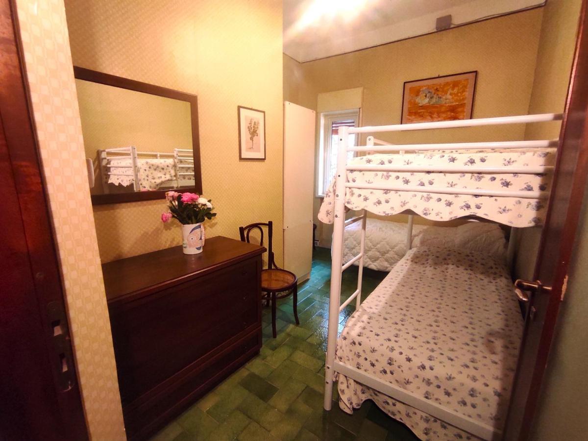 Вилла La Casa Del Nonno Монреале Экстерьер фото